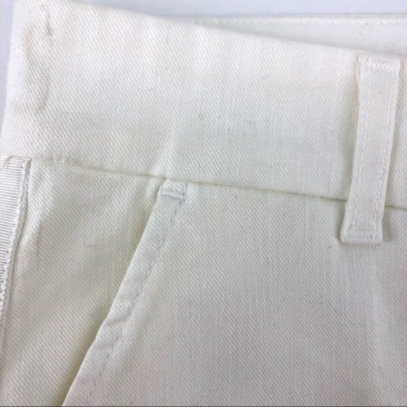 7 For All Mankind White Cotton Blend Flat Front Shorts - Picture 2 of 10